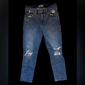 A&F BOYFRIEND MID RISE